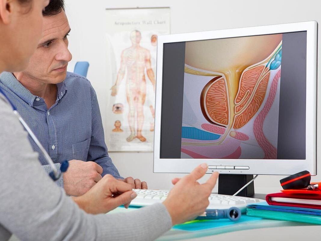 Drug Combo Cuts Death Risk From Advanced Prostate Cancer